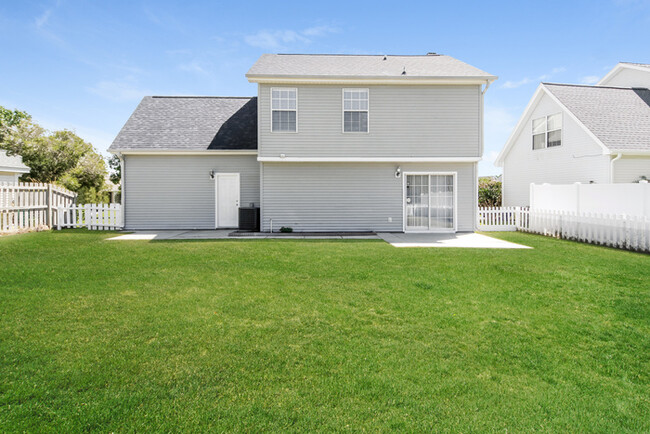 Building Photo - Beautiful 4 Bedroom in Myrtle Beach!