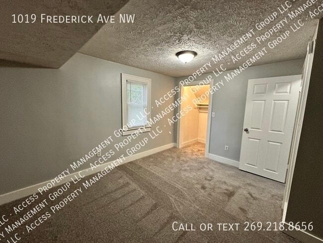 Building Photo - 1019 Frederick Ave NW