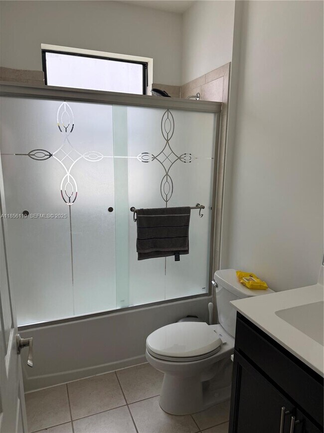 Building Photo - 3523 W 105th Pl