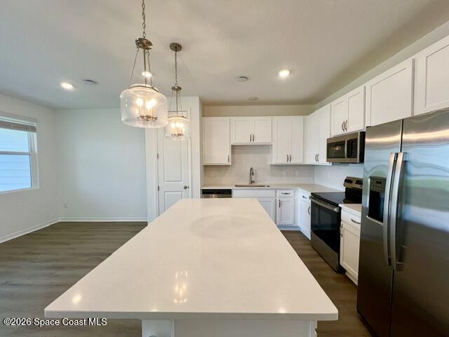 Building Photo - 1239 Bluewater Ln