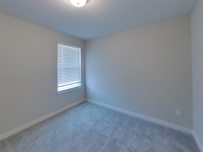 Building Photo - 2431 Cohorn Trl