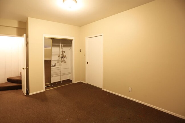 Building Photo - OPEN HOUSE: Sunday (5/4) 3:30-4:00pm Nob H...