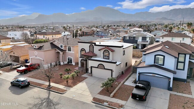 Building Photo - 11017 Bullseye St