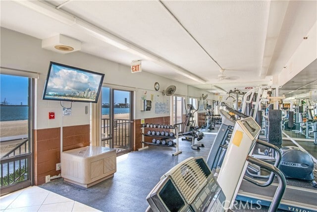 Building Photo - 1750 E Ocean Blvd