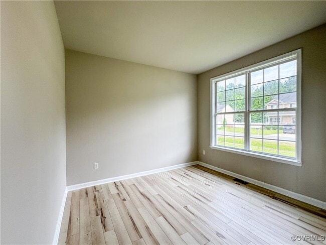 Building Photo - 14436 Sulphur Springs Terrace
