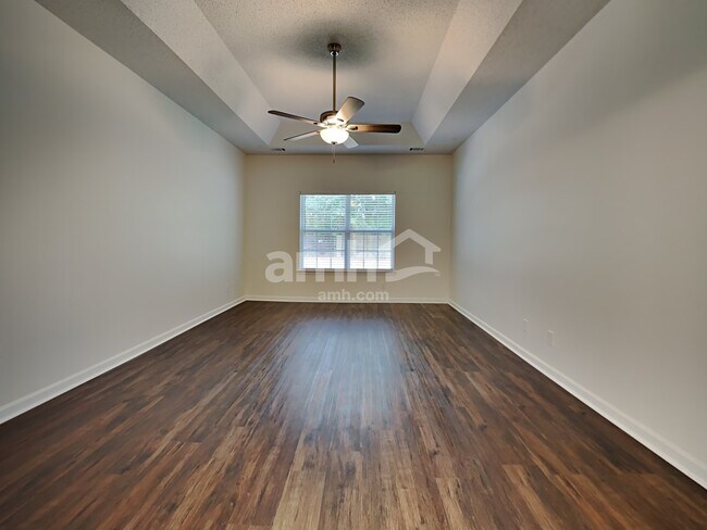 Building Photo - 4 Coronado Ct