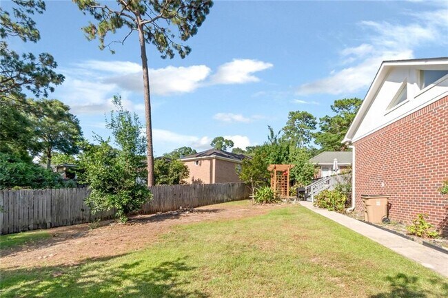 Building Photo - 7490 Quency Dr