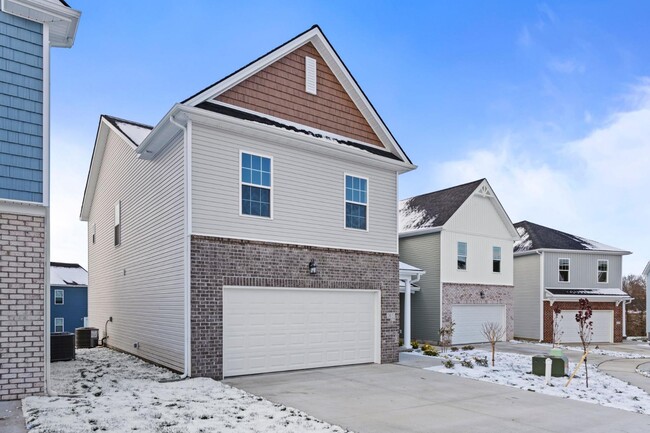 Building Photo - 105 Lambert Fld