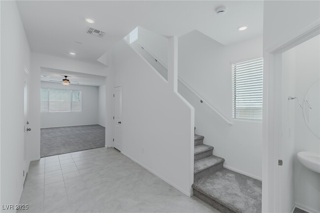 Building Photo - 7341 Legacy Pt St