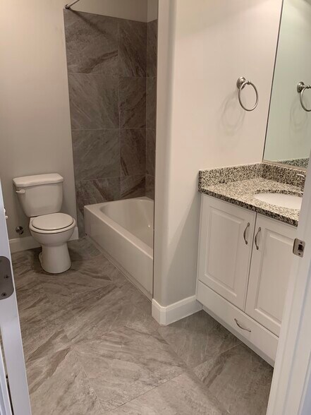 Bathroom #4 (Basement). - 355 W 200 S