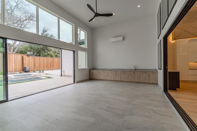 Building Photo - 11314 Hillcrest Rd