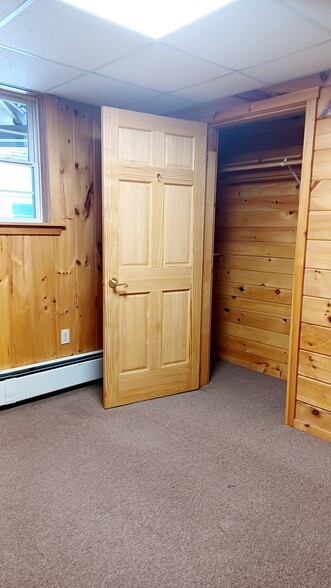 Building Photo - 32 Stagecoach Rd