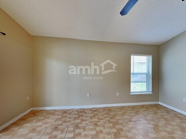 Building Photo - 1718 Westminster Trl