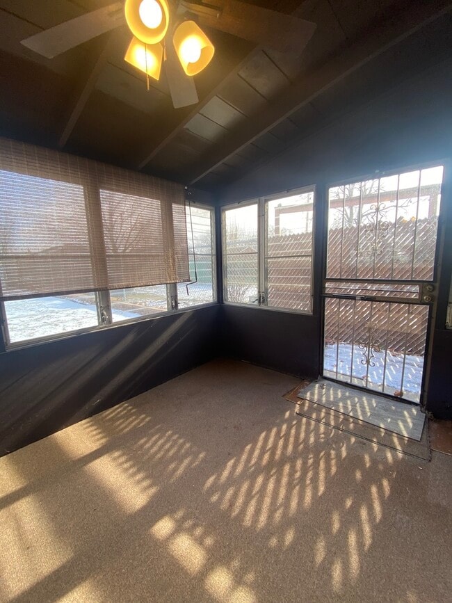 Building Photo - 4517 Cracow Ave