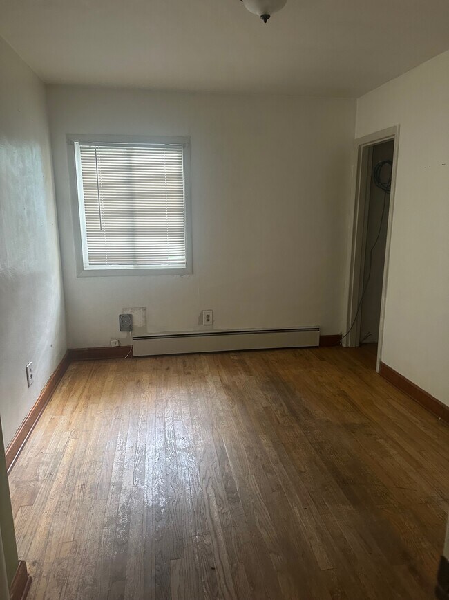 Upstairs Bed - 8018 Densmore Ave N