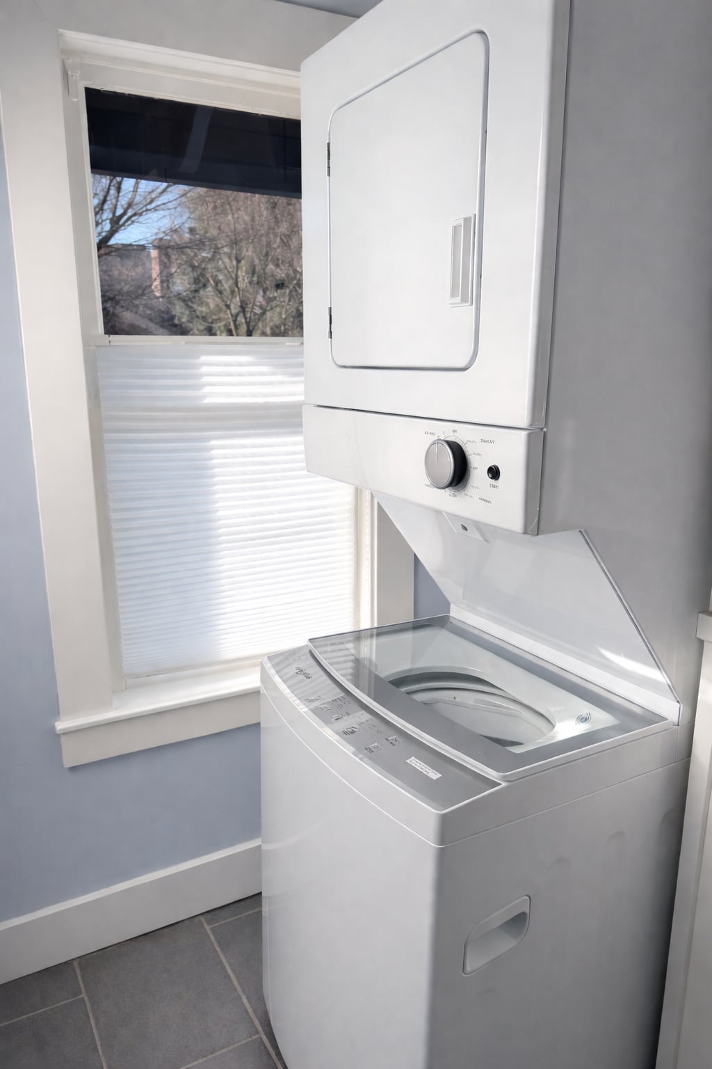 Laundry is on the main floor. - 604 NE Shaver St