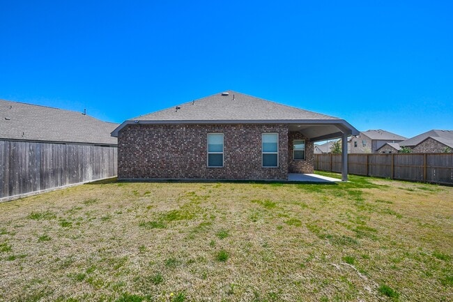 Building Photo - 2103 Vidalia Onion Ct