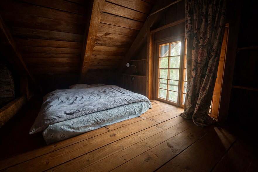 Building Photo - 45 Hoppen Rd