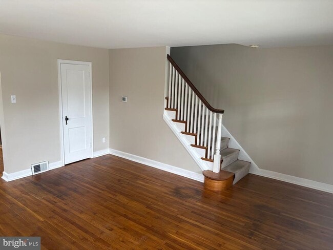 Building Photo - 2804 Belmont Ave