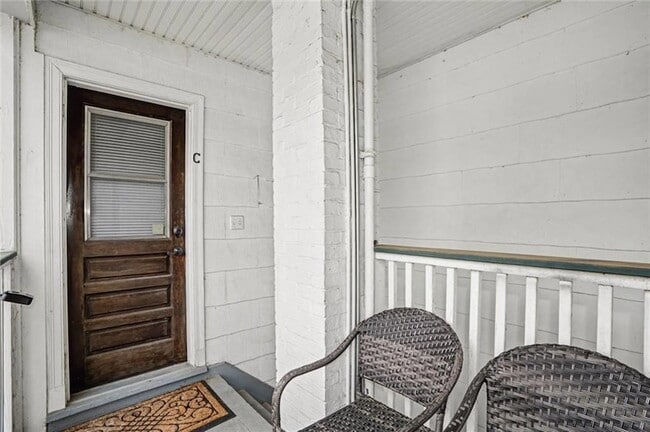 Building Photo - 214 Upham St