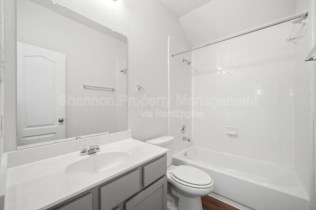 Building Photo - 5309 Camerford Ct