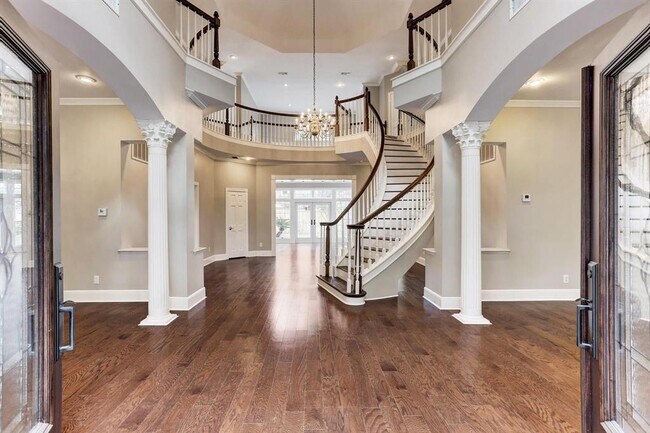 Building Photo - 14822 Bramblewood Dr