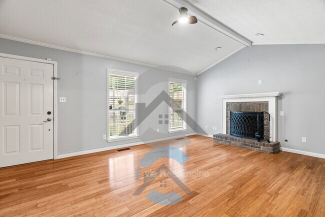 Building Photo - 10 Sweet Gum Ct
