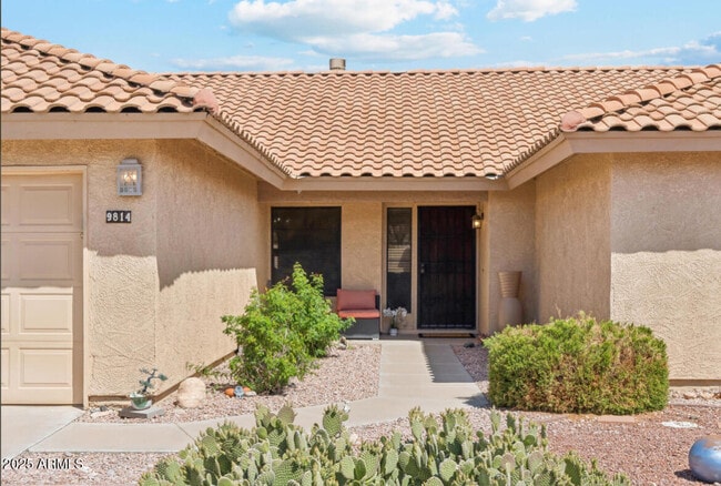 Primary Photo - 9814 W Menadota Dr