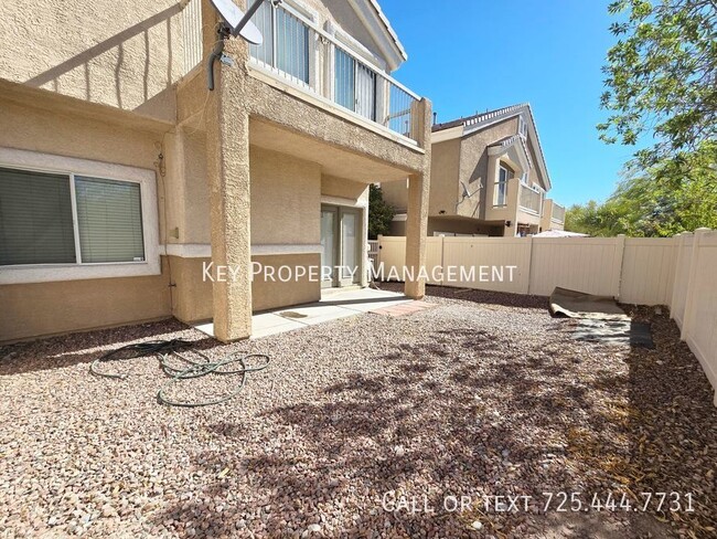 Building Photo - 3 BEDROOM TOWN-HOME IN NORTHWEST LAS VEGAS...