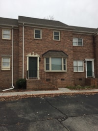 Building Photo - 487 Bramblewood Ln