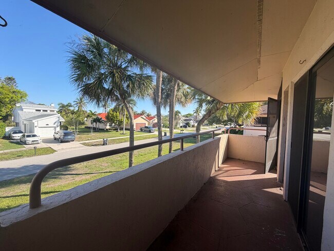 Building Photo - 12661 Westhampton Cir