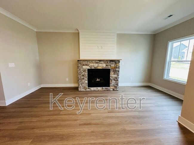 Building Photo - 109 Kirbyberry Rd