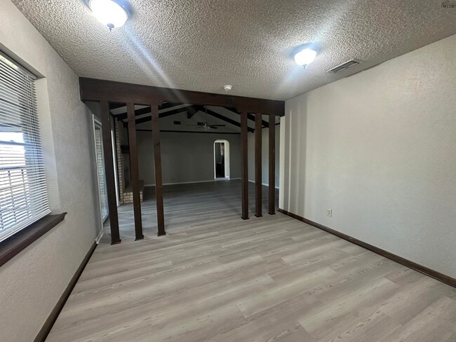 Building Photo - 4512 Misty Valley W