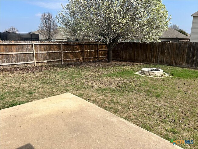 Building Photo - 5623 Fair Hill Dr