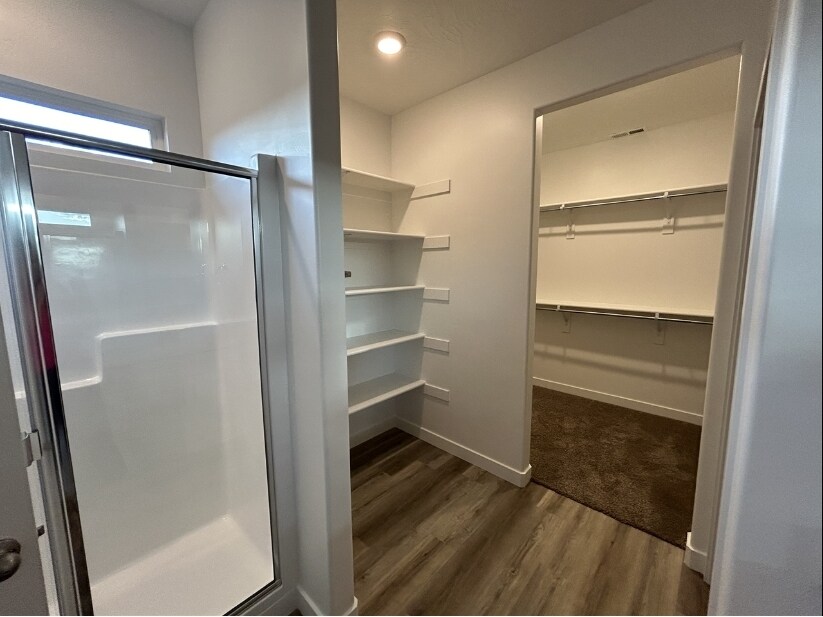 Building Photo - 1362 S Gulch Ln