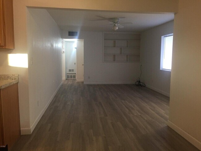 Building Photo - 24430 S Cooper Rd