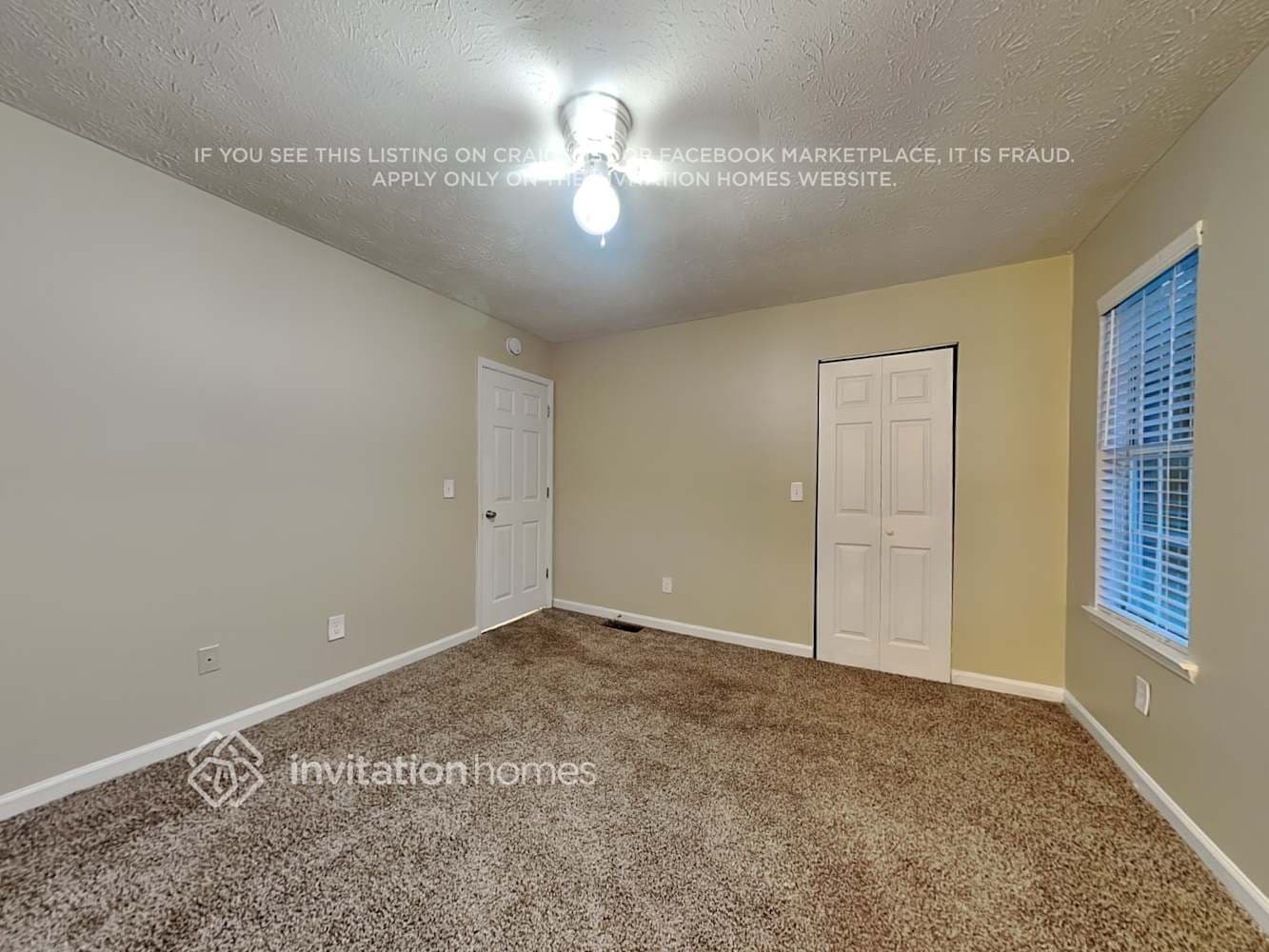 Building Photo - 715 Country Manor Way