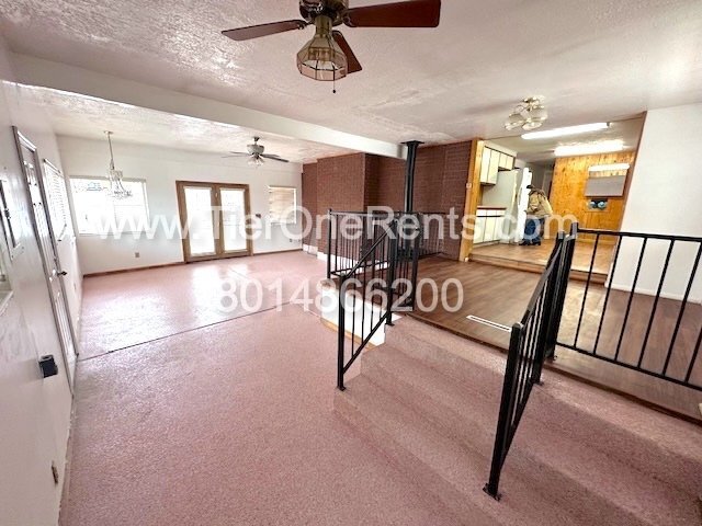 Building Photo - NO DEPOSIT option available for qualified renters!