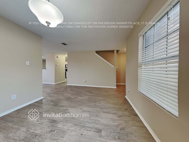 Building Photo - 1542 Melrose Ln