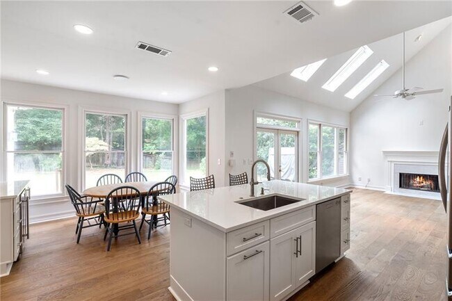 Building Photo - 4027 Stephens Mill Run NE