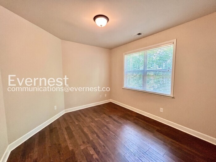 Building Photo - 1656 Danbury Parc Pl