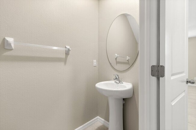 Building Photo - Like New Home For Rent in Touchstone!