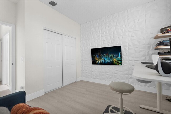 Building Photo - 6386 NW 78th Pl