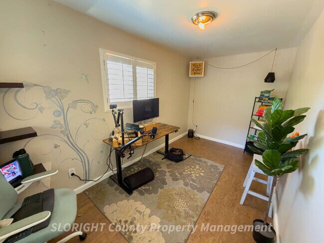 Building Photo - AVAILABLE MAY - Atascadero Home with Backyard Oasis + Bonus Office