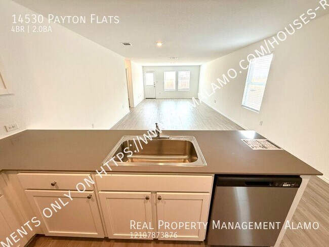 Building Photo - 14530 Payton Flts