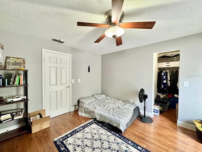 Building Photo - 5216 Tennis Ct Cir