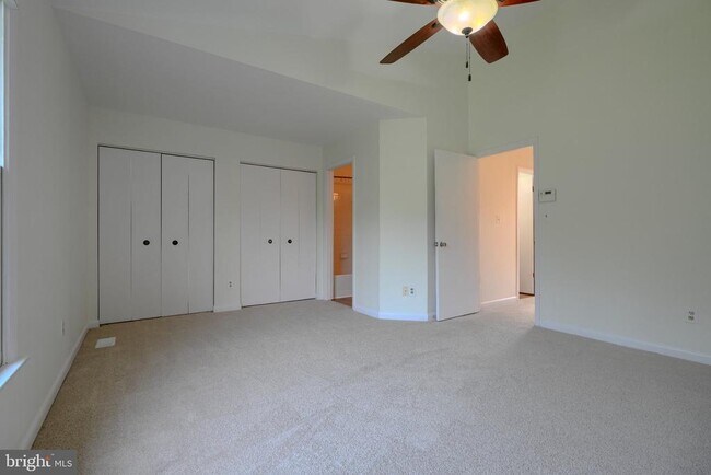 Building Photo - 3409 Howell Ct