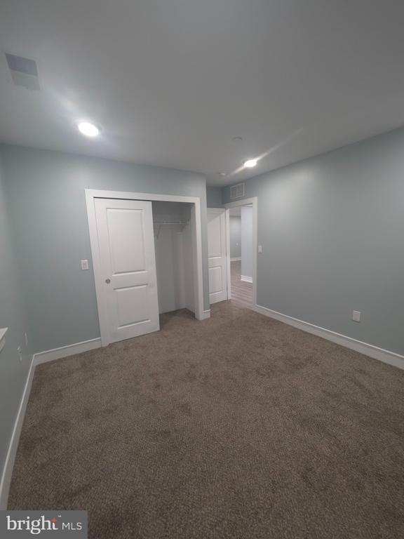 Building Photo - 3925 Haverford Ave