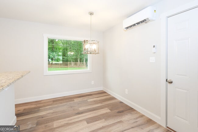 Building Photo - 1208 Williams Cir