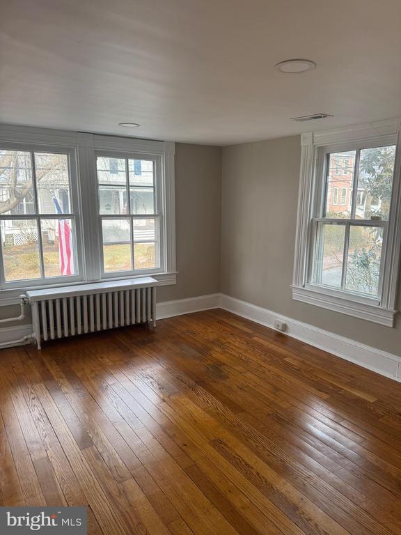 Building Photo - 12 Wirt St NW